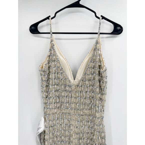 Mac Duggal 5394 Crystal Drop Embellished Column Gown Silver Size 2 - Picture 9 of 9